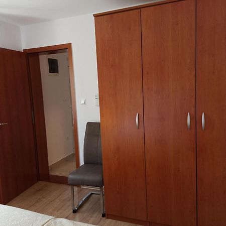 Seaside Apartments Laurus Murter Exterior foto
